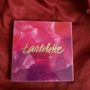Tarte Cosmetics Eyeshadow palette